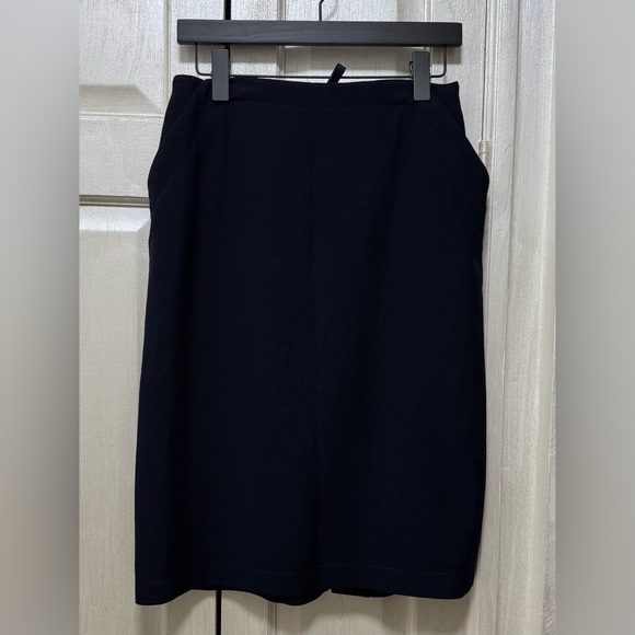 Lauren Ralph Lauren Dresses & Skirts - Lauren Ralph Lauren Size 8P Navy Blue Worsted Wool Midi Pencil Skirt Pockets